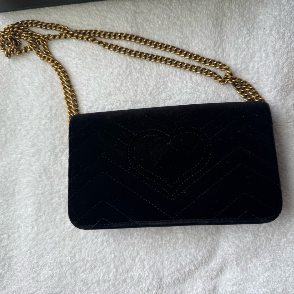 Gucci Black Crossbody Velvet Mini Bag - Picture 5 of 7